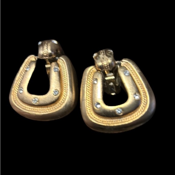 Vintage 80s Gold-tone & Diamante Pave Crystal earrings - Picture 1 of 7